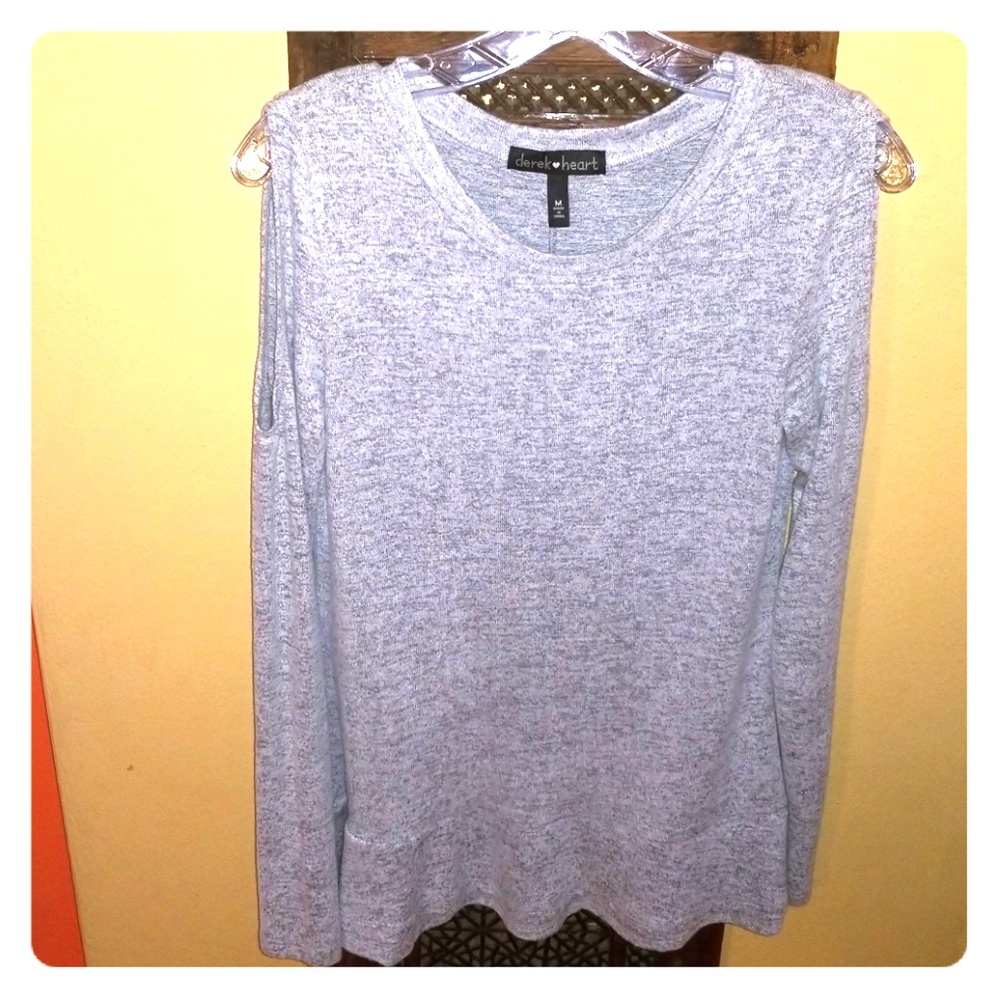 Cozy knit sweater w peplum detail